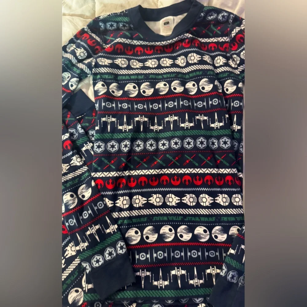 Hanna Andersson Boys Star Wars Navy and Red Pajama Set